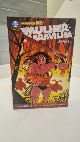  hq mulher-maravilha - força - os novos 52! (Capa Dura)