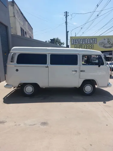 Volkswagen Kombi Standard 1.4 MI Total Flex 8V 2014