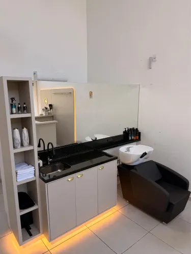 Vendo móveis para estética/salão de beleza! 