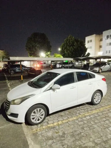 Hyundai HB20S C.plus/c.style1.0 Flex 12V Mec. 4P 2017