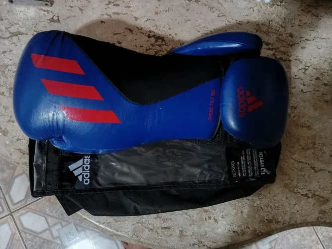 Luva boxe adidas speed tilt 150 original adidas em ótima condição