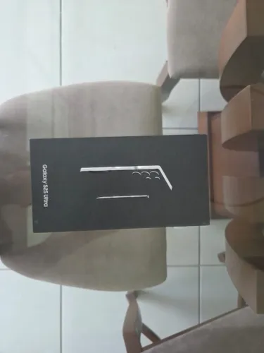 Samsung Galaxy S25 Ultra 256GB + Acessórios