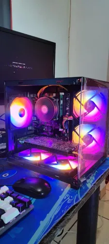 PC game completo com cadeira gamer com tela curva