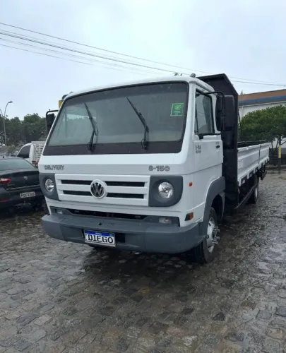 VW 8.150 ANO 2011 COM CARROCERIA DE FERRO DE 6.20 METROS 