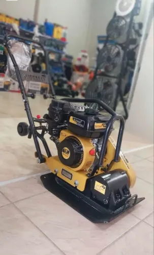 Placa Vibratória a Gasolina 7.5CV 65Kg Profissional - Buffalo (Novo)