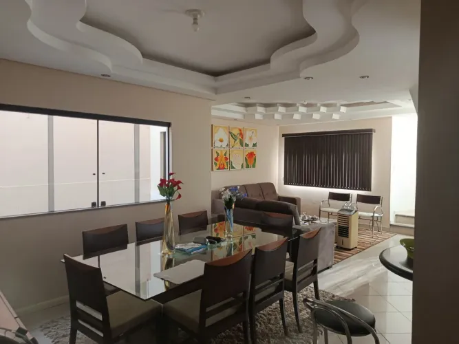 VENDO LINDA CASA NO MANDACARU
