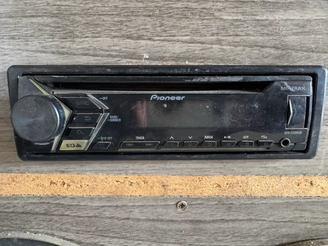 Vendo radio pioneer