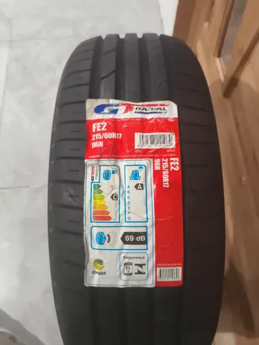 GT Radial 215/60R17
