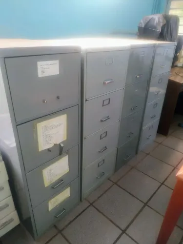 Arquivo de Aço 4 Gavetas para Escritório (Usado) - vendo o lote ou por unidade 