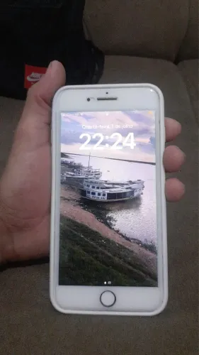 iPhone 8 Plus 