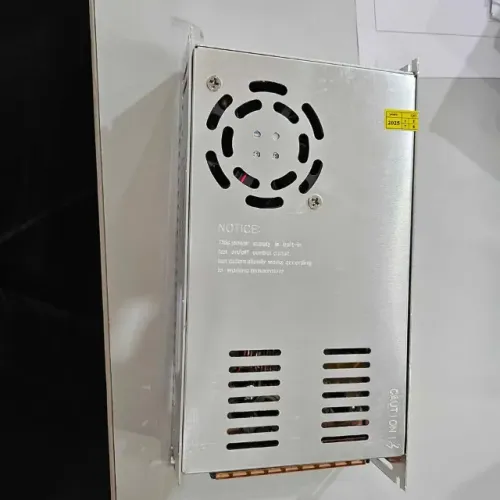 Fonte chaveada 12v 50 amperes