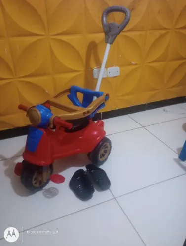 Triciclo infantil