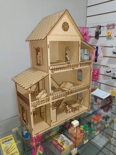 Casa de boneca da Poly