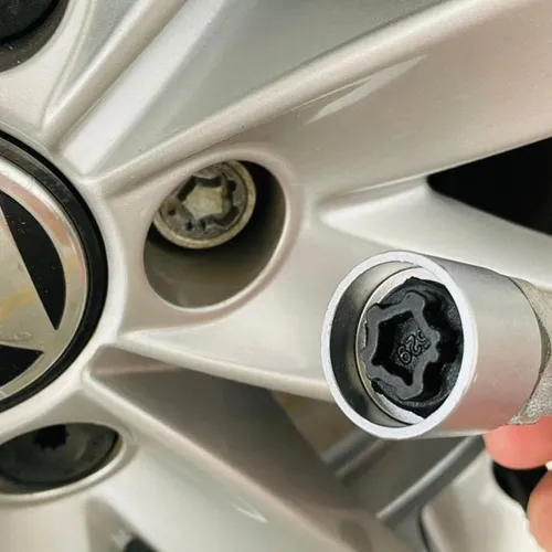 Chave segredo antifurto p soltar parafuso roda golf jetta tcross tiguan volkswagen remover