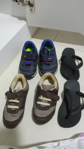 Kit de calçados: 2 Tênis, 1chuteira masculino n. 25