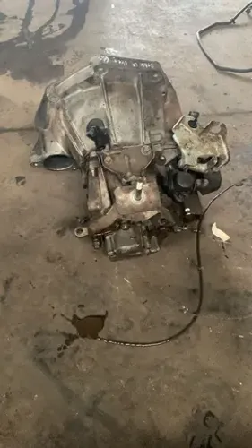 Caixa de marcha Fiat Doblo 1.8 Etorq a base de troca
