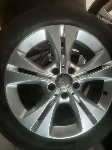 Roda aro 17 Mercedes C180 Prata originais 5x112