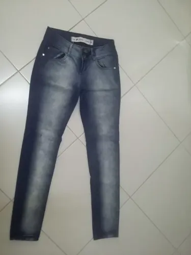 Calça jeans feminina 40