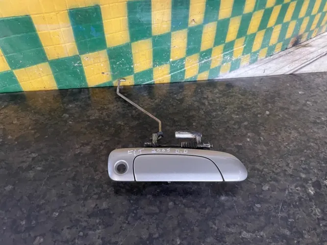 Maçaneta externa dianteira direita Honda fit 2005