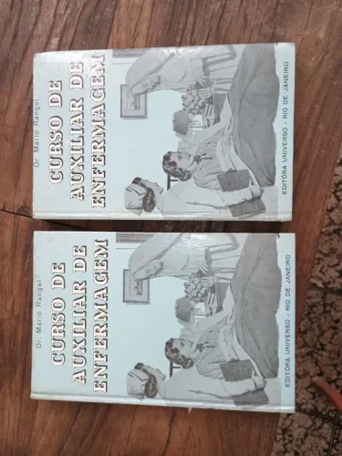 Livro Curso de Auxiliar de Enfermagem - Dr. Mário Rangel