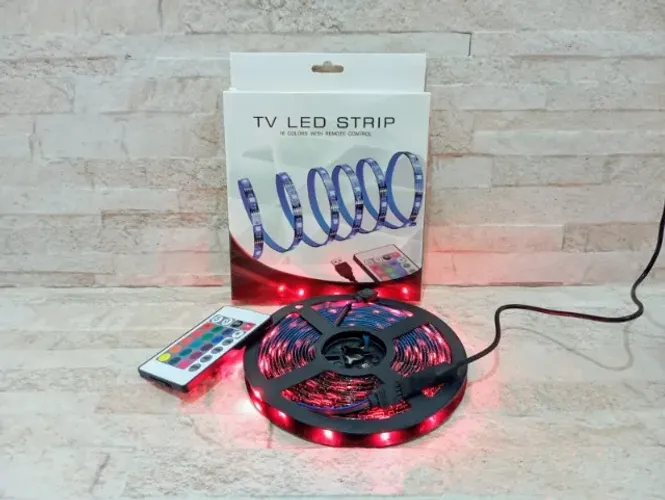 Fita Led Usb 5050 Rgb Colorida 5m 16 Cores + Controle Remoto