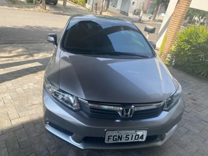 Honda civic LXS 1.8 manual