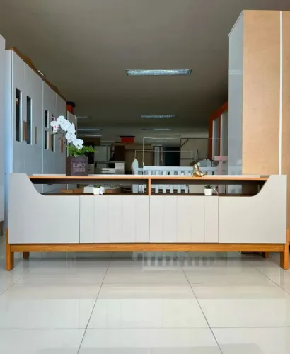 "Sofisticação para sua Sala: Rack Bancada Moema Permóbili Grafite/Nature + Montagem Inclus