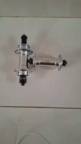Par de cubo de roda