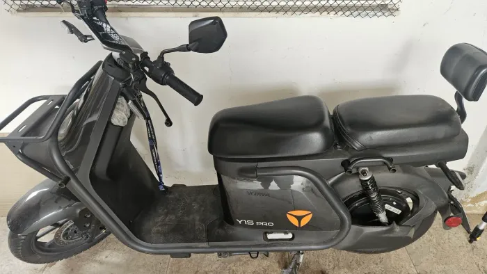 SCOOTER ELÉTRICA YADEA 