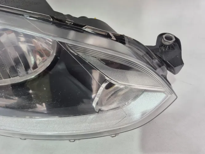 Farol Direito VW Up 2017 2018 2019 2020 2021 original 