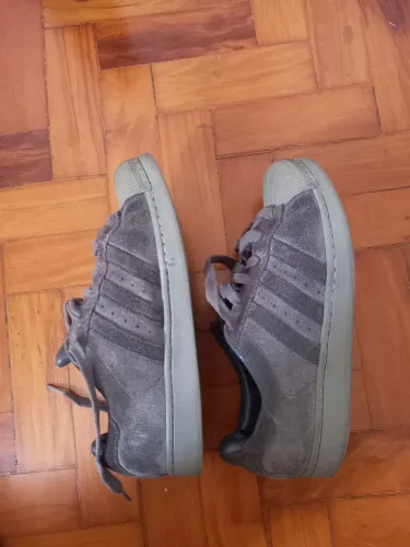 Adidas Superstar Cinza tamanho 38 forma normal usado
