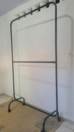 Arara de roupa dupla de ferro - desmontável e reforçada!