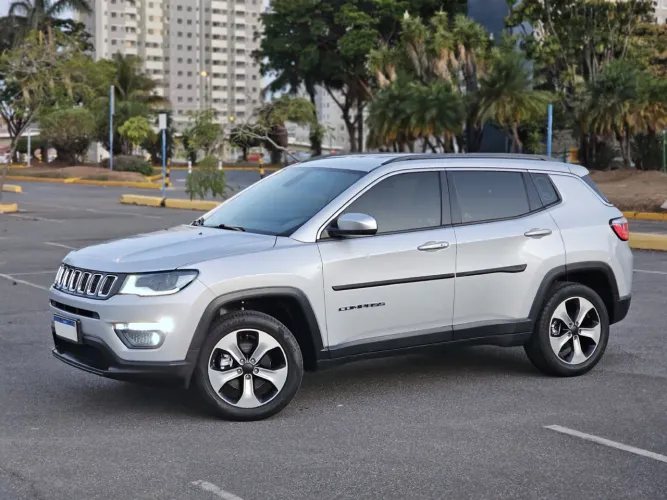 Jeep Compass Longitude 2.0 4X2 Flex 16V Aut. 2017