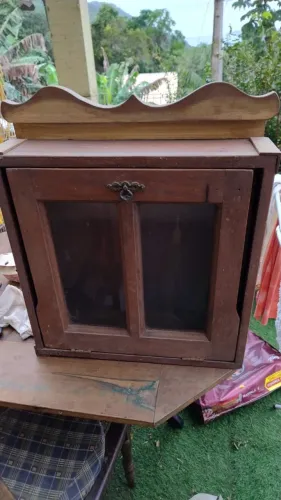 Mini Bar em Madeira de lei