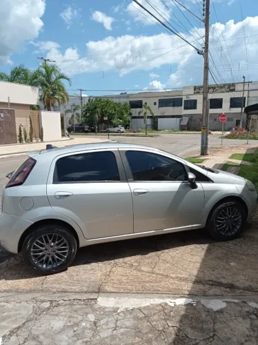 Fiat Punto Essence Dualogic 1.6 Flex 16V 5P 2013