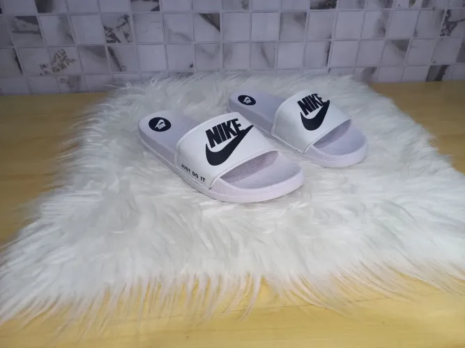 CHINELO SLIDE BRANCO - [34/35].