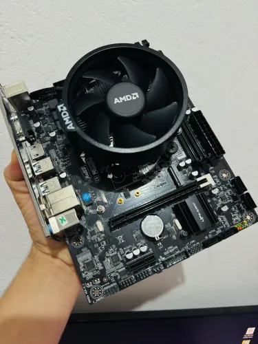 Kit Placa mãe A520 + Ryzem 5 4600g