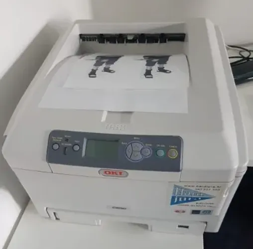 Impressora laser OKI colorida oki c830dn