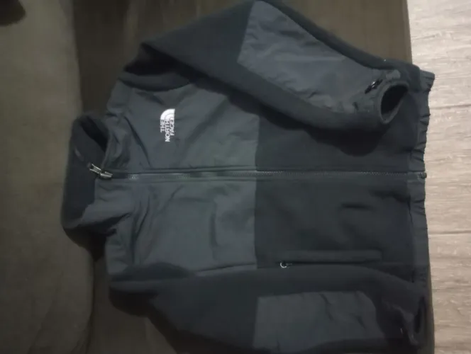 Jaqueta The North Face - tamanho 7/8 anos