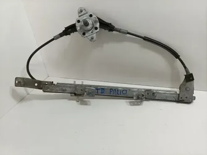 Máquina De Vidro Traseiro Direito Fiat Palio Weekend 1.8 04