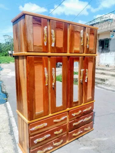 Guarda roupa de casal 4 portas 90% madeira / frete grátis.