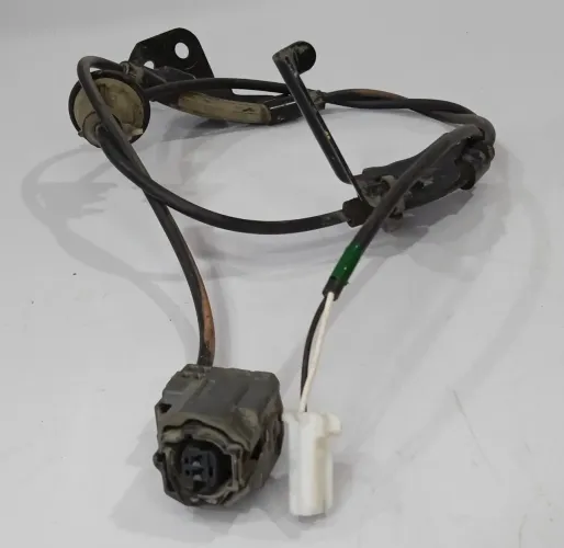 Sensor ABS Traseiro Esquerdo Toyota Yaris 2019 - 2023 / *0    