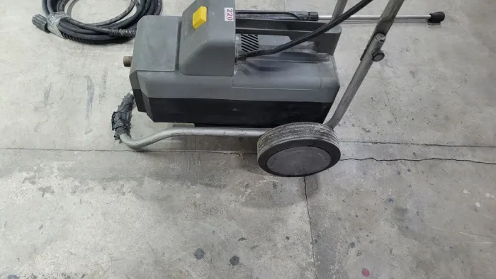 Lavadora de alta pressão Karcher HD585 220 volts