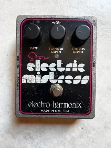 Pedal Electro-Harmonix Stereo Electric Mistress