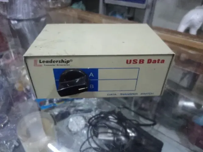 Chaveador Usb Data 2x1 Leadership Manual