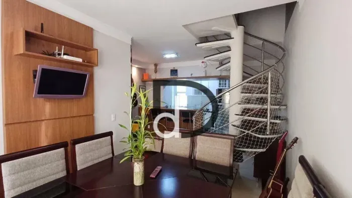 Cobertura no Edificio Valinhos.