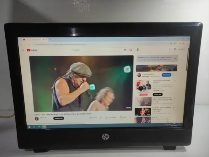 Computador Hp Integrado All In One Tpc Q003 Amd E-350 Bb2 - Preto (Usado)