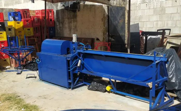 Endireitadeira de arame 