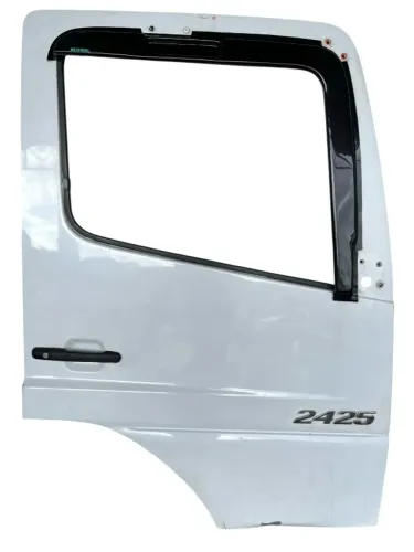 Porta Dianteira Direita Mb Atego 2425 2426 1418 1518 1718