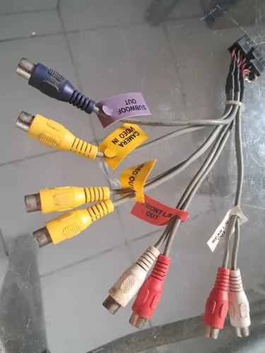 Cabo RCA AV para Som Automotivo